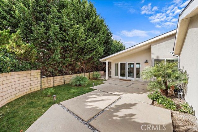 701 Avenida Presidio, San Clemente CA: https://media.crmls.org/medias/dcce91cd-ef61-44f7-bbad-ba3d363c294d.jpg