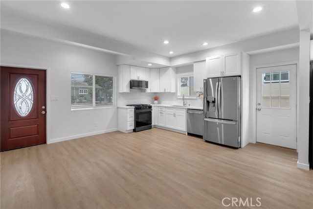 Image 4 of 51 For 4032 Elsa Street