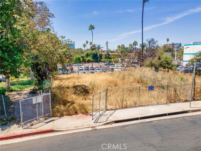 Detail Gallery Image 8 of 22 For 1014 Bartlett St, Los Angeles,  CA 90012 - – Beds | – Baths