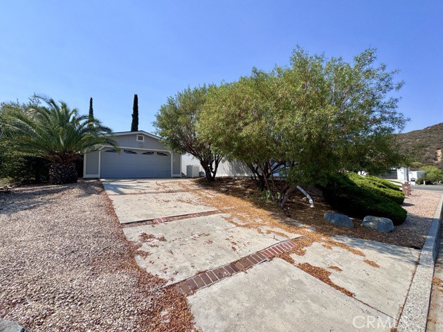 34314 Olive Grove Road, Wildomar CA: https://media.crmls.org/medias/dcd011c8-76c0-4ab7-8e44-97433d5920c1.jpg