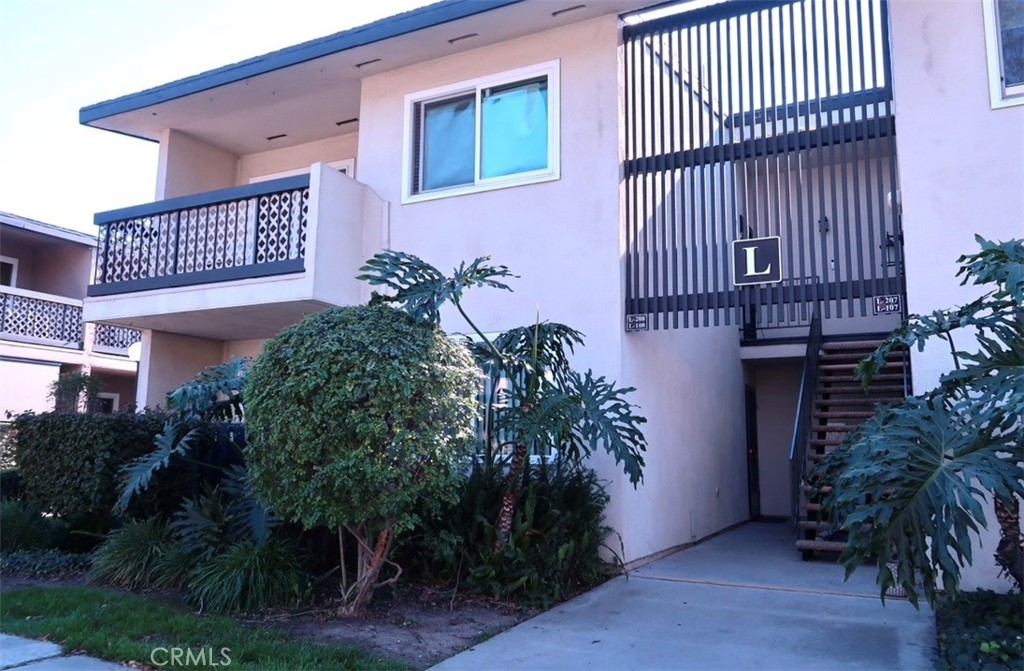 12200 Montecito Road #L208
