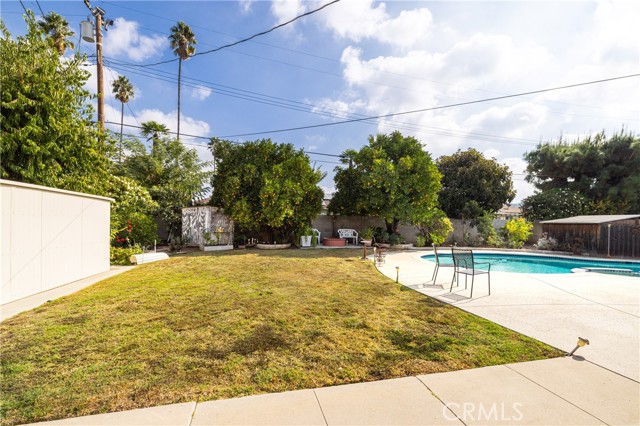 Detail Gallery Image 22 of 27 For 1124 Donner Ave, Simi Valley,  CA 93065 - 3 Beds | 2 Baths