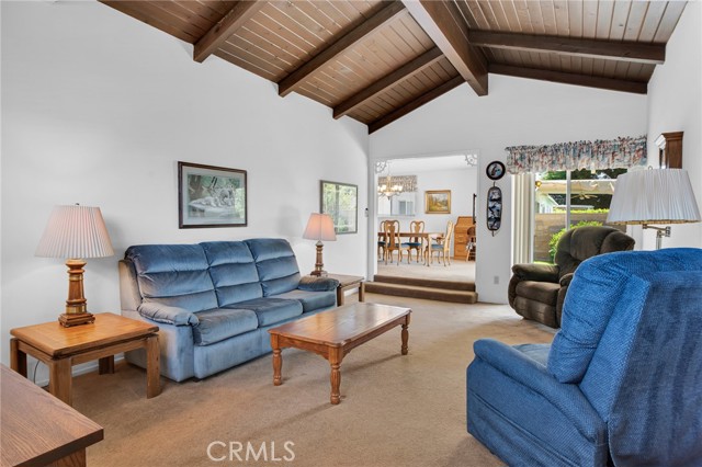 Detail Gallery Image 22 of 46 For 18944 Prairie St, Northridge,  CA 91324 - 4 Beds | 2 Baths