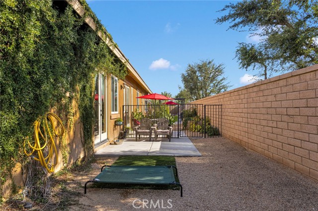 Detail Gallery Image 61 of 75 For 12916 Hyperion Ln, Apple Valley,  CA 92308 - 5 Beds | 3/1 Baths