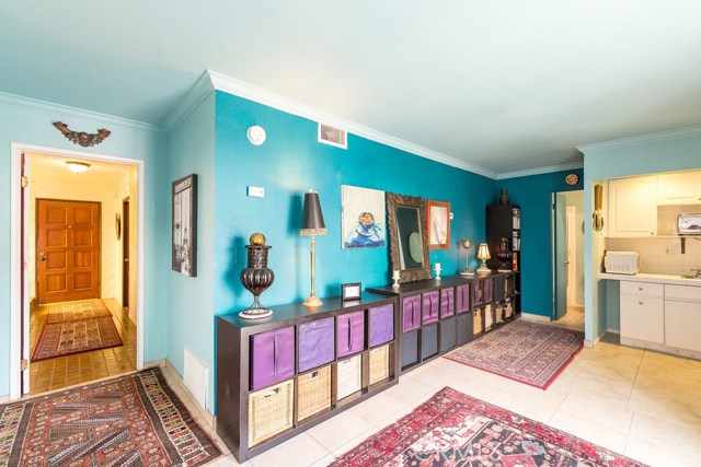 205 Lucia Avenue, Redondo Beach, California 90277, 7 Bedrooms Bedrooms, ,3 BathroomsBathrooms,Residential,Sold,Lucia,SB17052115