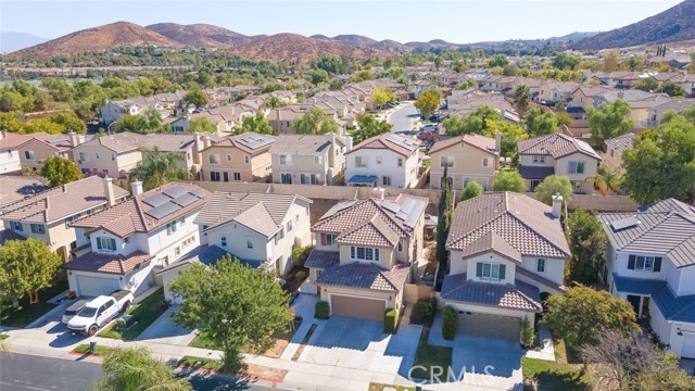 Detail Gallery Image 23 of 49 For 32582 Wildflower Dr, Lake Elsinore,  CA 92532 - 4 Beds | 2/1 Baths