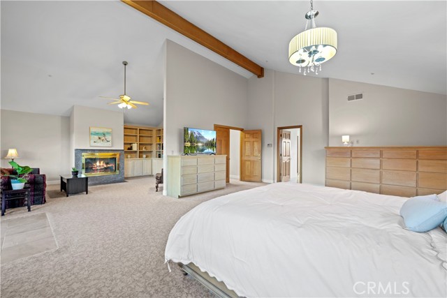 Detail Gallery Image 36 of 62 For 26945 Brooken Ave, Canyon Country,  CA 91387 - 5 Beds | 5/1 Baths