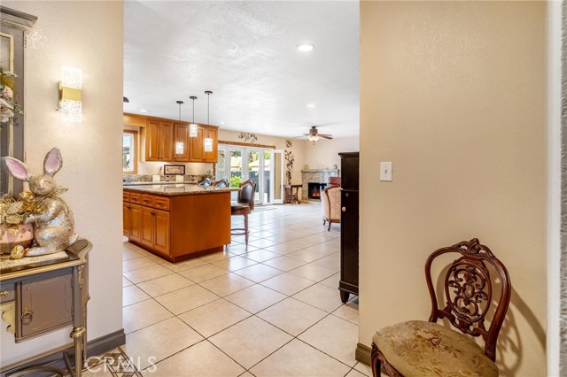 Detail Gallery Image 12 of 39 For 330 E Gladstone St, San Dimas,  CA 91773 - 4 Beds | 3 Baths