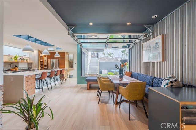 Detail Gallery Image 25 of 49 For 358 Santa Ana, Long Beach,  CA 90803 - 3 Beds | 3 Baths