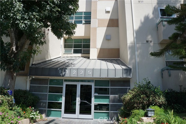 11225 Peach Grove ST Unit: 202
