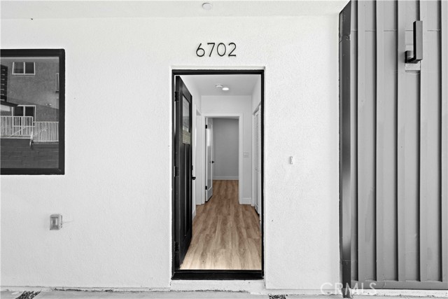 6702 Kester Avenue, Van Nuys CA: https://media.crmls.org/medias/dcd58691-7aa3-4188-a7dc-2f403ac94db7.jpg