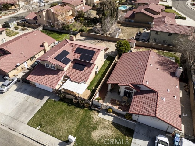 43932 Rembrandt Street, Lancaster CA: https://media.crmls.org/medias/dcd5bdb0-c94e-466e-b03d-dc80e51143c3.jpg
