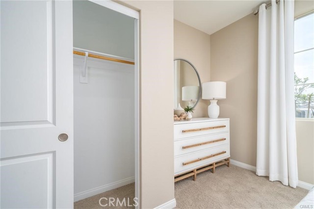 Detail Gallery Image 10 of 44 For 3677 S Bearberry Ave, Ontario,  CA 91761 - 5 Beds | 3 Baths