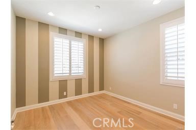 https://media.crmls.org/medias/dcd7dfce-d34f-4027-b299-26001a8aaff8.jpg?preset=X-Large