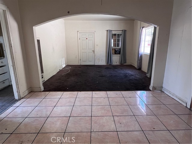 1086 N Bonnie Beach Place, Los Angeles CA: https://media.crmls.org/medias/dcd7ec97-0117-4d8c-b0d8-bf357d86c40e.jpg