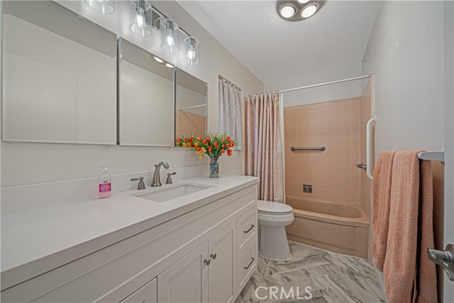 Detail Gallery Image 26 of 30 For 3527 Fairchild, La Crescenta,  CA 91214 - 4 Beds | 2 Baths