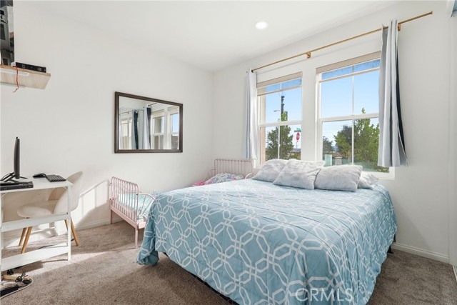 MLS #PW25263572 image #5