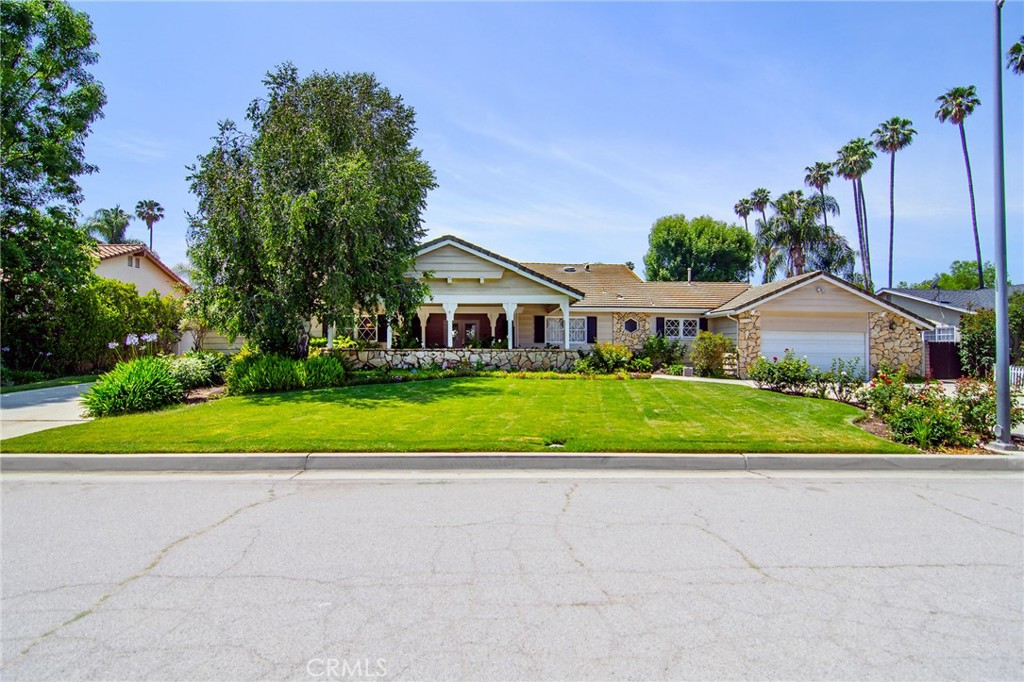 19842 Santa Rita Street
