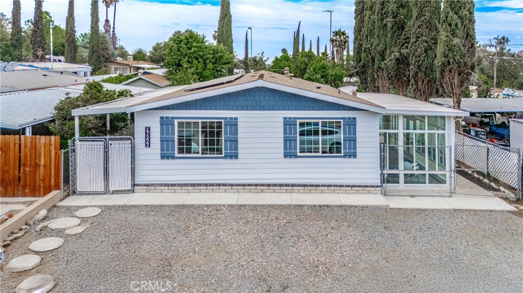 17222 Alameda Drive