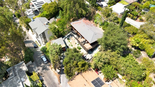 Detail Gallery Image 39 of 44 For 4009 Weslin Ave, Sherman Oaks,  CA 91423 - 3 Beds | 3 Baths