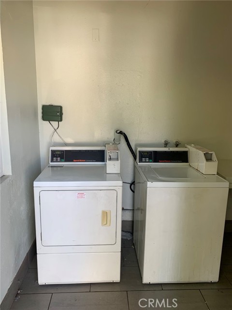 Detail Gallery Image 23 of 23 For 2942 W Floyd Ave, Anaheim,  CA 92804 - – Beds | – Baths