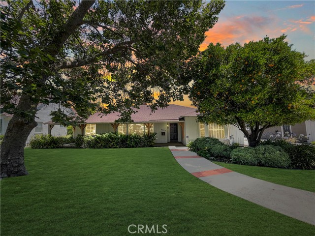 Detail Gallery Image 4 of 34 For 6224 Orion Ave, Van Nuys,  CA 91411 - 3 Beds | 2 Baths