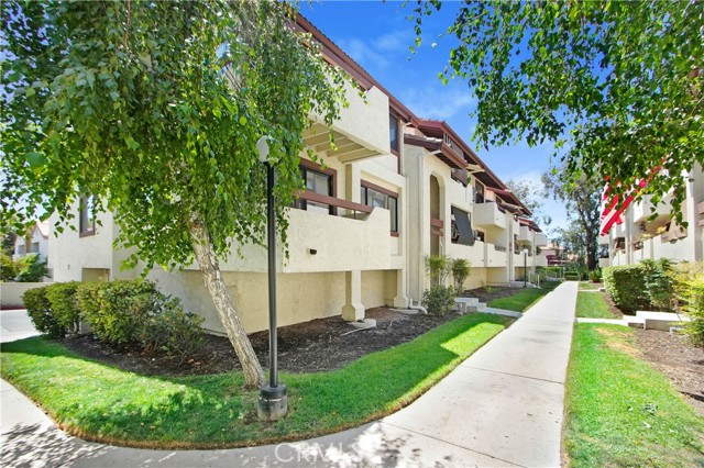 Detail Gallery Image 26 of 26 For 18120 Sundowner Way #1123,  Canyon Country,  CA 91387 - 3 Beds | 2 Baths