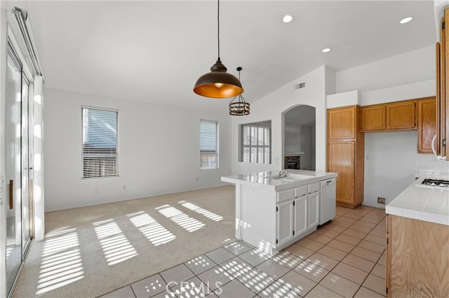 Image 16 of 67 For 31545 Via Cordoba