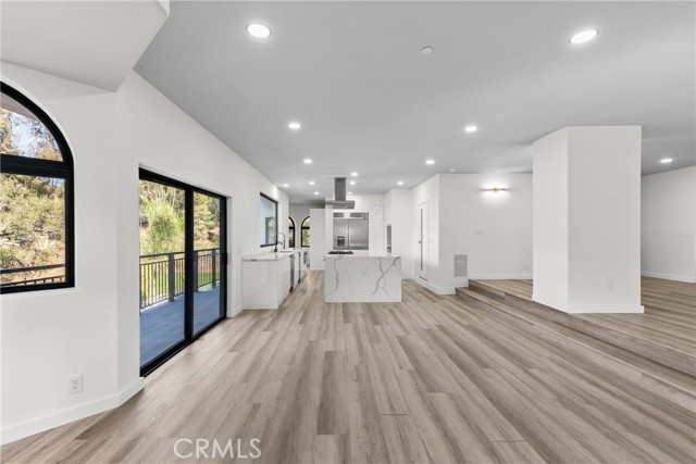 Detail Gallery Image 14 of 47 For 106 Buckskin, Bell Canyon,  CA 91307 - 5 Beds | 4/1 Baths