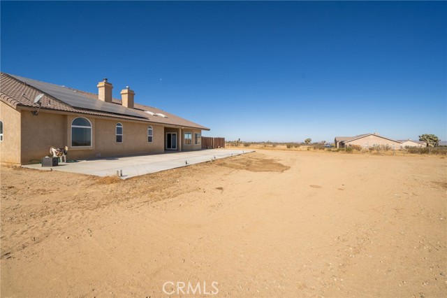 Detail Gallery Image 38 of 62 For 13325 Smith Rd, Phelan,  CA 92371 - 4 Beds | 2/1 Baths