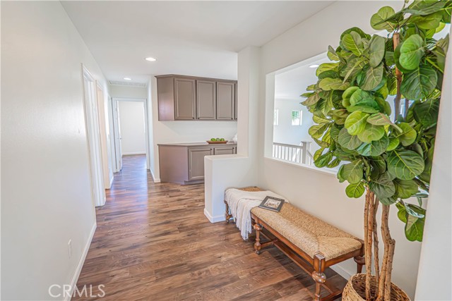 Detail Gallery Image 31 of 62 For 23948 Rustico Ct, Valencia,  CA 91354 - 5 Beds | 3 Baths