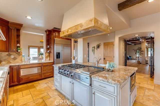 Detail Gallery Image 27 of 75 For 3230 Nacimiento Lake Dr, Paso Robles,  CA 93446 - 7 Beds | 3/1 Baths