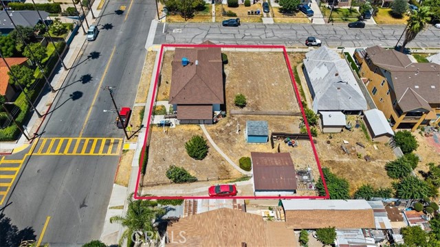 1099 W Congress Street, San Bernardino CA: https://media.crmls.org/medias/dcdd8300-94e5-4f86-9ad3-3af775bcd018.jpg