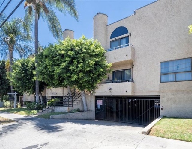Detail Gallery Image 1 of 22 For 8331 Cedros Ave #14,  Panorama City,  CA 91402 - 2 Beds | 2 Baths