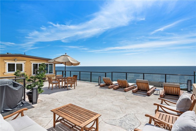 Detail Gallery Image 10 of 16 For 729 Gaviota Dr #5,  Laguna Beach,  CA 92651 - 1 Beds | 1/1 Baths