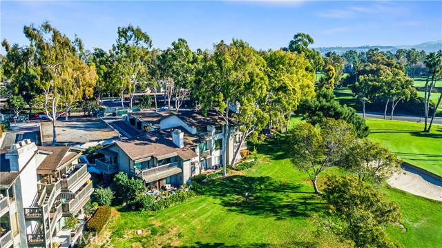 Detail Gallery Image 5 of 40 For 19 Las Brisas #10,  Irvine,  CA 92612 - 3 Beds | 2 Baths