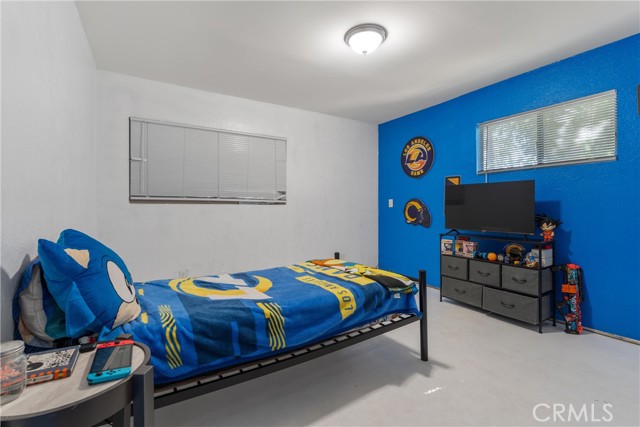 10004 E Avenue S10, Littlerock CA: https://media.crmls.org/medias/dcdf4984-5fe9-4a08-a6c1-e32ac9125ef1.jpg