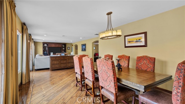 24604 Apple Street, Newhall CA: https://media.crmls.org/medias/dcdf4d29-1642-427b-8809-0922c86e8780.jpg