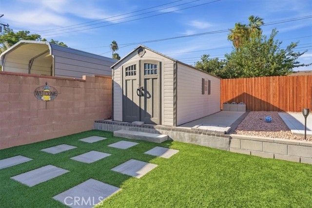 418 E Margarita Rd, Rialto, CA 92376 photo 41