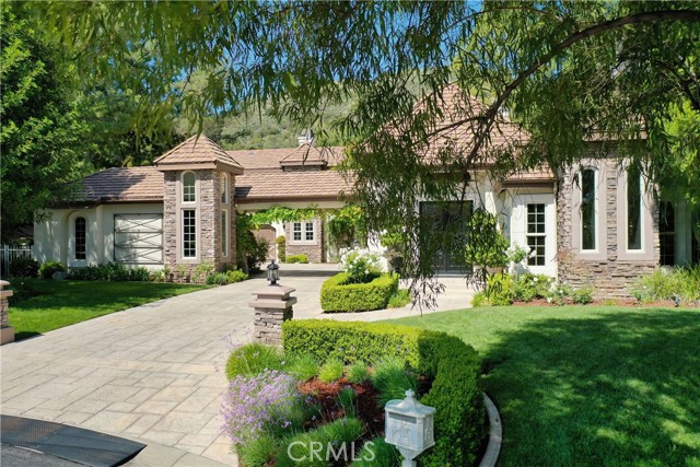 22174 Lynx Court, Murrieta CA: https://media.crmls.org/medias/dcdfc8d8-5632-4d34-ba1d-c08e03f1cb33.jpg
