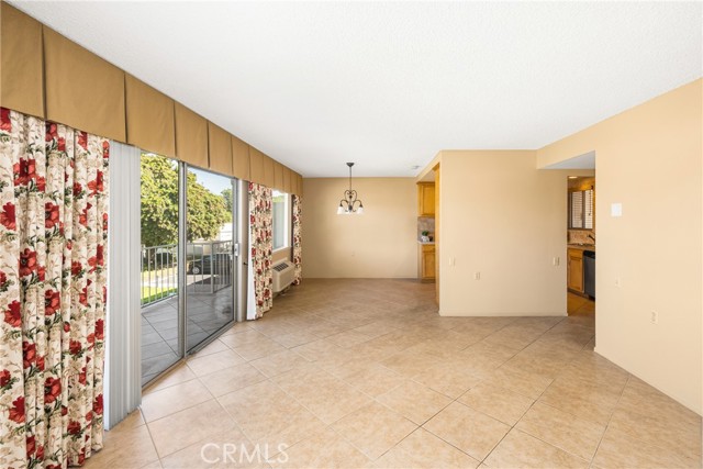 Detail Gallery Image 11 of 57 For 2286 via Puerta a,  Laguna Woods,  CA 92637 - 2 Beds | 2 Baths