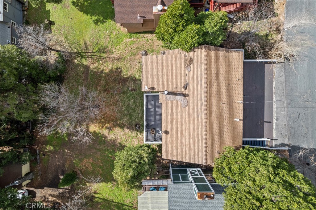 https://media.crmls.org/medias/dce28b4c-2a43-4ad6-8f5f-a497cab9ee0d.jpg?preset=X-Large