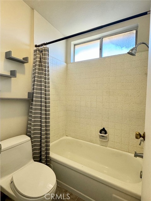 Detail Gallery Image 17 of 18 For 5500 Lindley Ave #207,  Encino,  CA 91316 - 1 Beds | 1 Baths