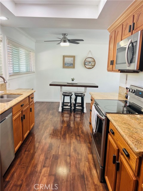 Detail Gallery Image 5 of 16 For 2235 W 25th #103,  San Pedro,  CA 90732 - 1 Beds | 1/1 Baths