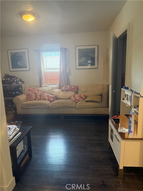 Detail Gallery Image 12 of 12 For 215 E 85th, Los Angeles,  CA 90003 - 3 Beds | 2 Baths