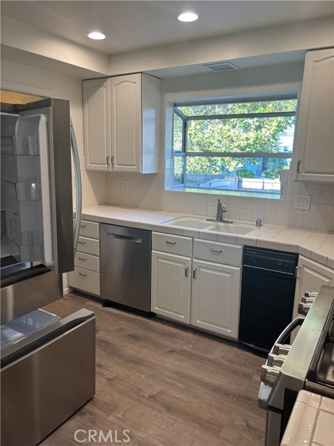 Detail Gallery Image 11 of 31 For 22430 Criswell St, West Hills,  CA 91307 - 4 Beds | 2 Baths