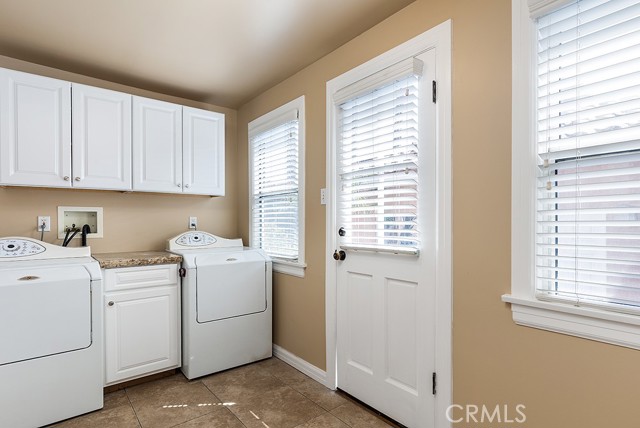 Detail Gallery Image 18 of 40 For 116 N Canyon, Monrovia,  CA 91016 - 5 Beds | 4 Baths