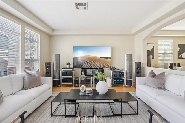 Detail Gallery Image 7 of 50 For 2889 Plaza Del Amo #405,  Torrance,  CA 90503 - 3 Beds | 2/1 Baths