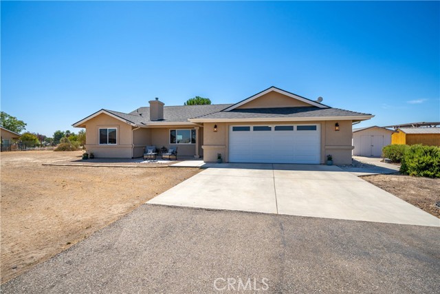 Detail Gallery Image 1 of 48 For 5696 Reindeer Pl, Paso Robles,  CA 93446 - 3 Beds | 2 Baths