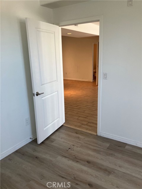 Detail Gallery Image 11 of 17 For 11925 Kling St #408,  Valley Village,  CA 91607 - 2 Beds | 2 Baths